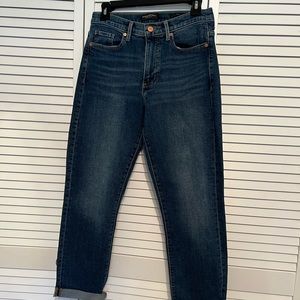 Banana Republic Mid Rise / Straight   Jeans, Size 27
